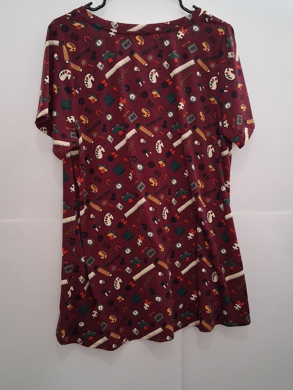 LuLaRoe Burgundy Short Sleeve V-Neck Top Size XL - Picture 2 of 5